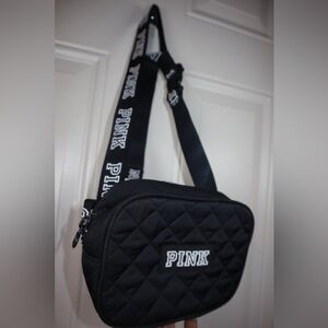 Victoria’s Secret Pink fannypack